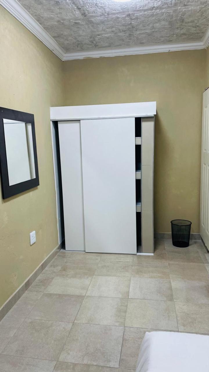 Naldorado Executive Villa Mbombela Eksteriør billede