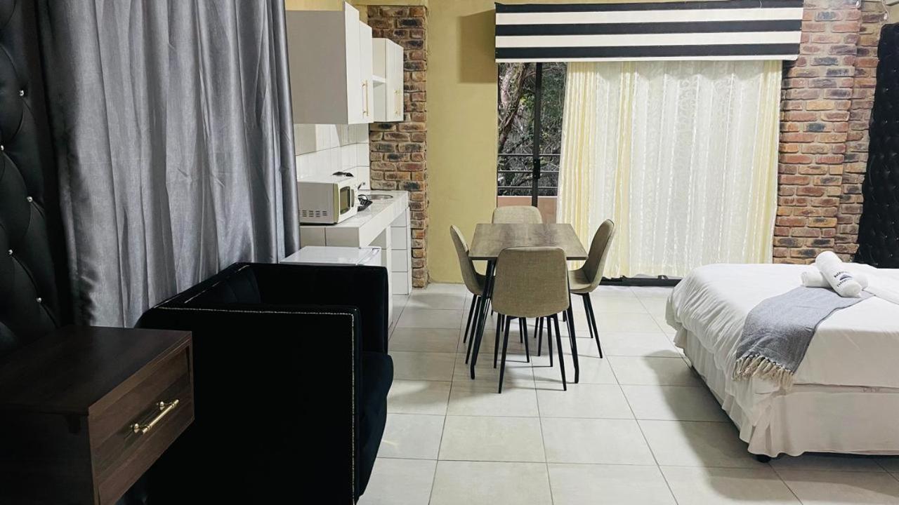 Naldorado Executive Villa Mbombela Eksteriør billede